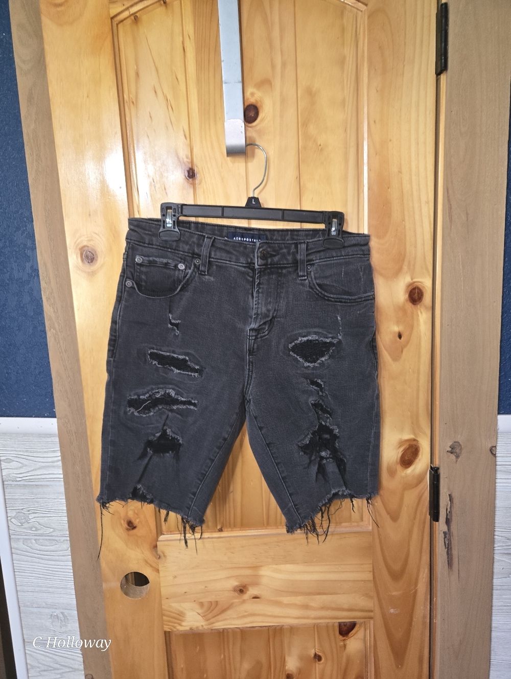 Aeropostle Mens Slim Short Shorts  Distressed Black Size 30